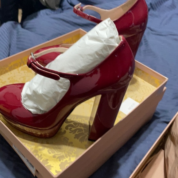 Miu Miu Red Patent Platform Mary Jane Pump -NWT - Picture 4 of 6